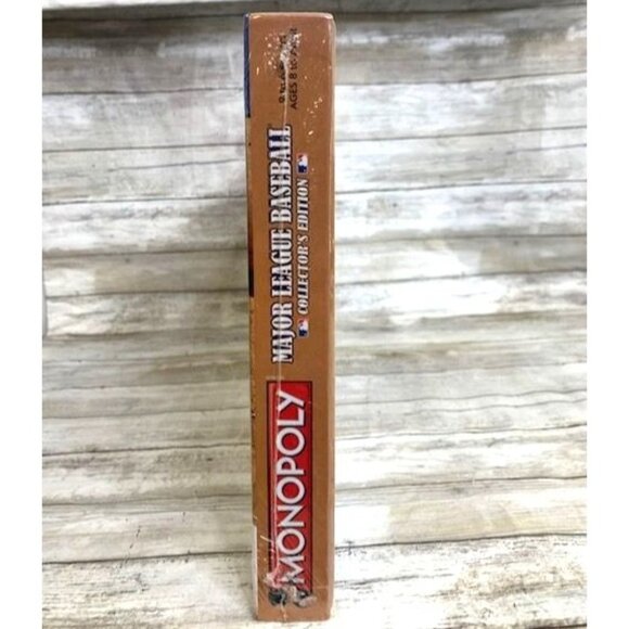 Monopoly Major League Baseball Collector's Edition Board Game - Picture 6 of 8